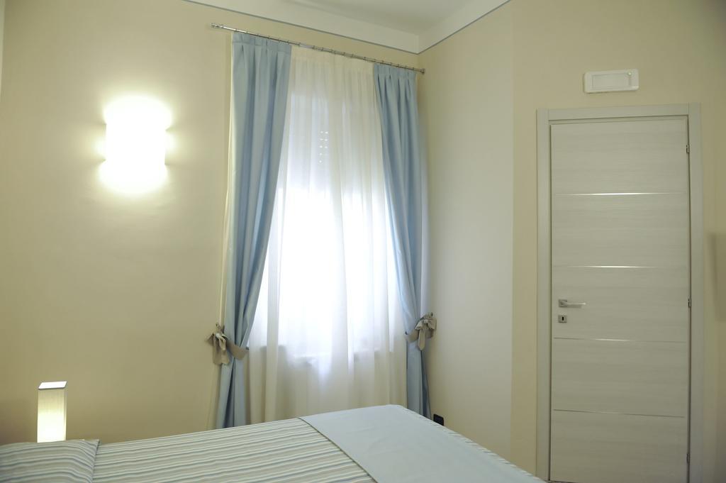 Abanyta Hotel *